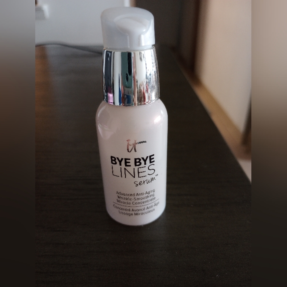 IT Cosmetics Bye Bye Lines Serum
